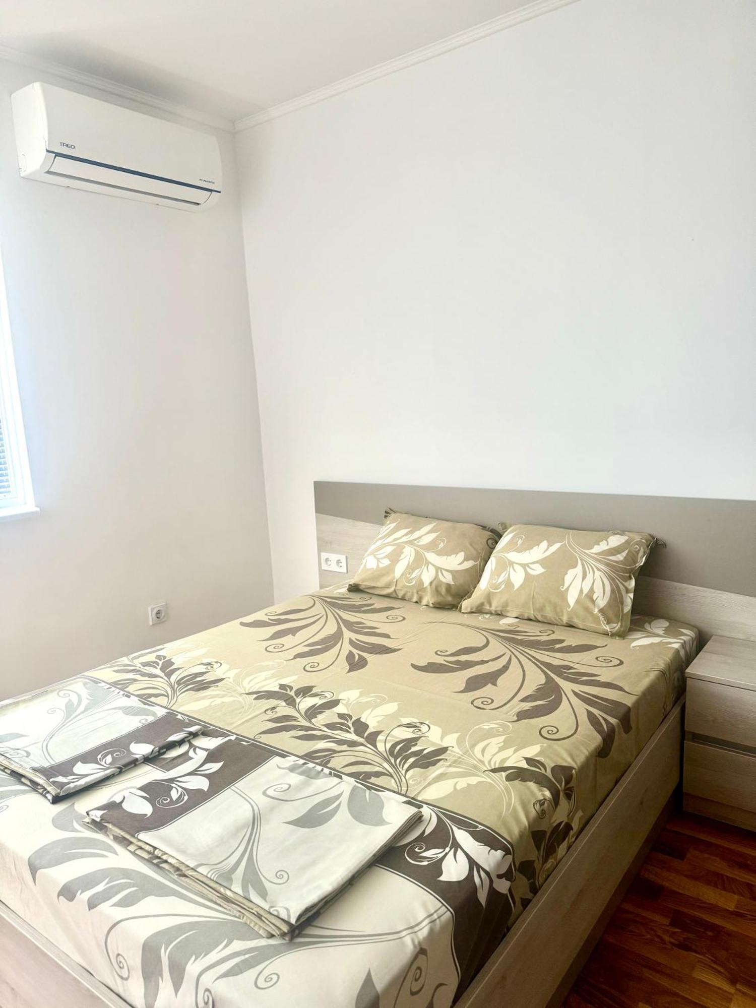 Single Apartment Elit Черноморец Екстериор снимка