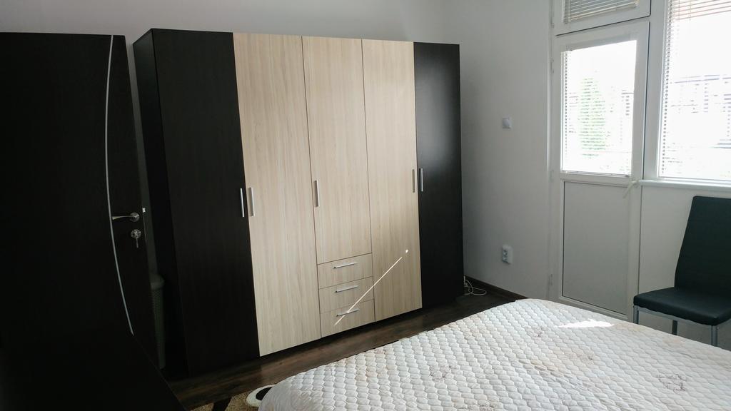 Single Apartment Elit Черноморец Екстериор снимка