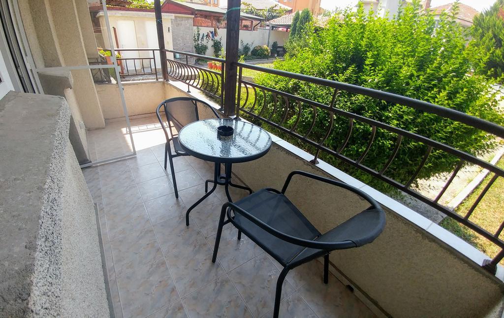 Single Apartment Elit Черноморец Екстериор снимка